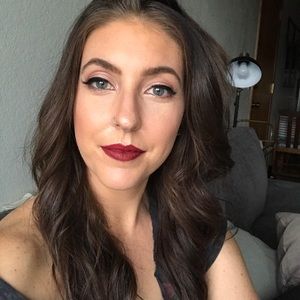 Meet your Posher, Jess